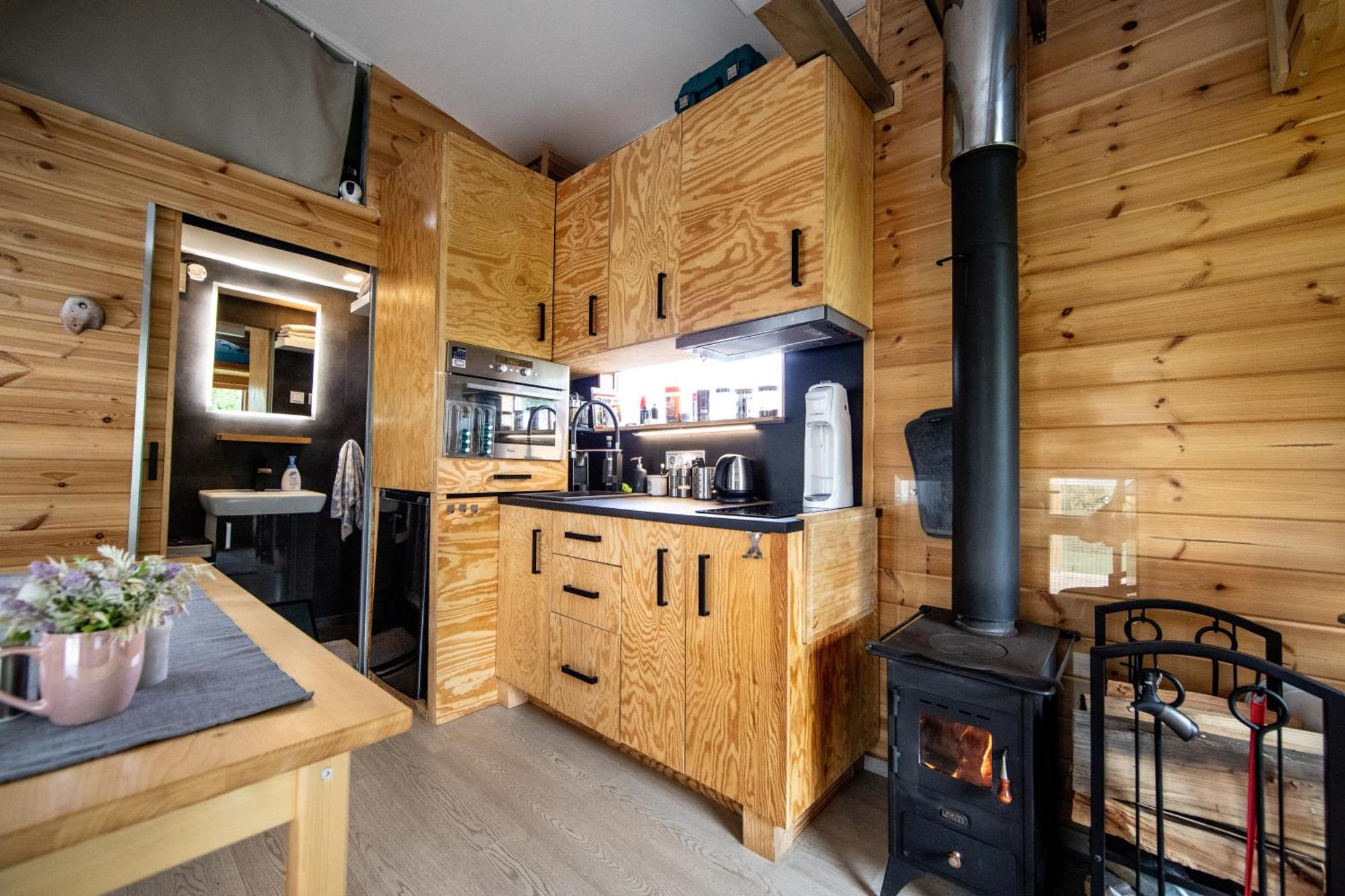 Tiny House - Chatka V Rezi U Prahy Husinec  Exterior foto